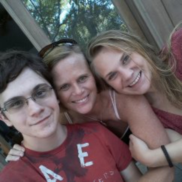 Meet your Posher, Wendy - Picture 4 of 4